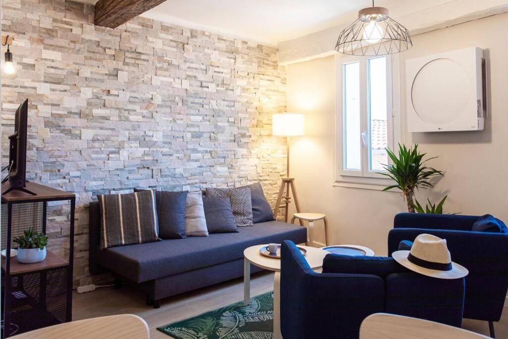 L16 Suite Malonat Vieux Nice 1 Min Mer/ 2 Chbres & Ac Luaran gambar